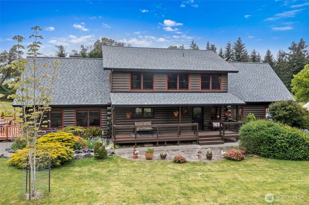 5410 SW 244th Street, Vashon, WA 98070