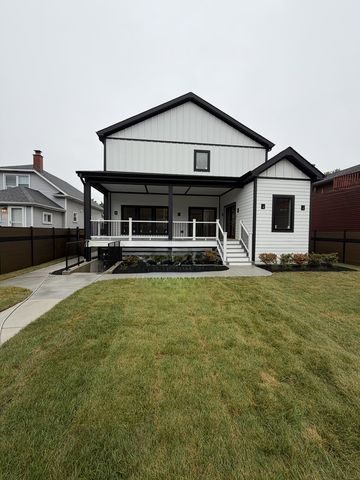 5844 N Navarre Avenue, Chicago, IL 60631