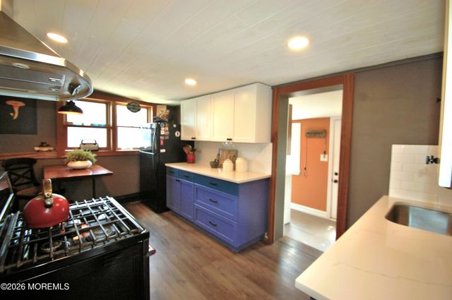 832 6th Street, Union Beach, NJ 07735