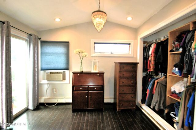 832 6th Street, Union Beach, NJ 07735