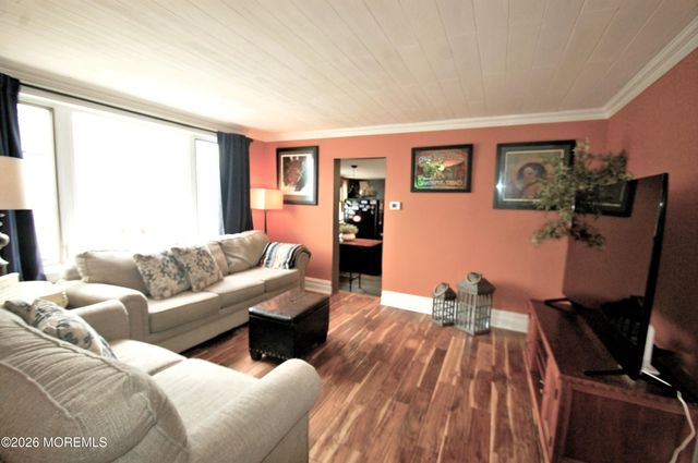 832 6th Street, Union Beach, NJ 07735