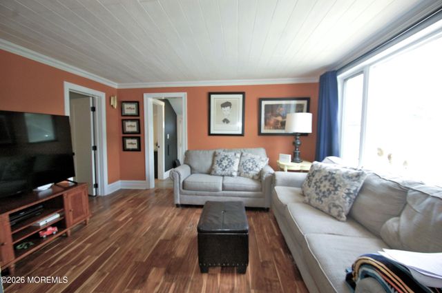 832 6th Street, Union Beach, NJ 07735