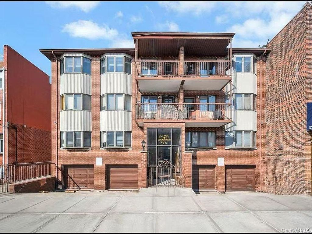 46-12 161st Street 2C, Flushing, NY 11358