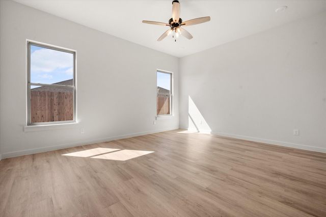 701 E 30th Street, Wolfforth, TX 79382