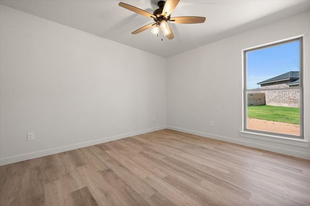 701 E 30th Street, Wolfforth, TX 79382