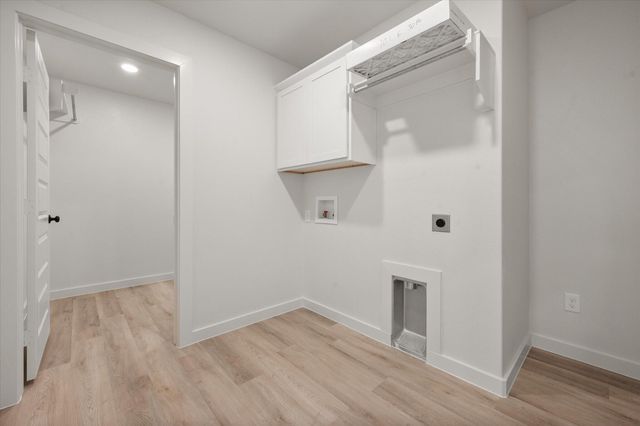 701 E 30th Street, Wolfforth, TX 79382