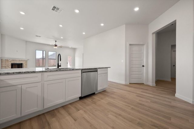 701 E 30th Street, Wolfforth, TX 79382