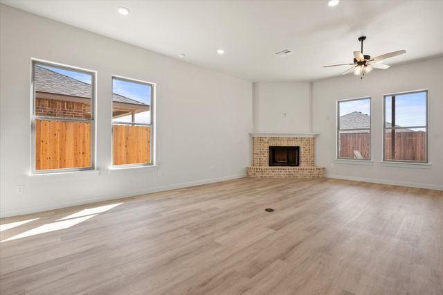 701 E 30th Street, Wolfforth, TX 79382