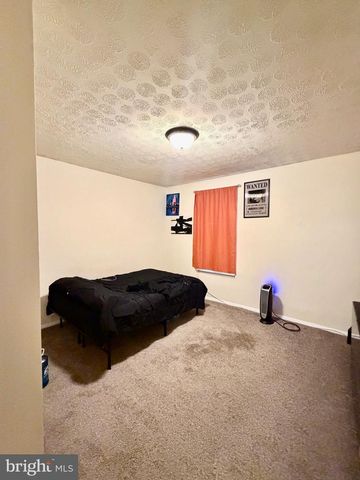 2811 HARLEM AVE, Baltimore, MD 21216