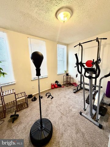 2811 HARLEM AVE, Baltimore, MD 21216