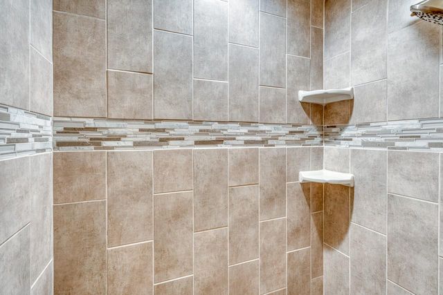 336 Carlson CIR, Buchanan Dam, TX 78609