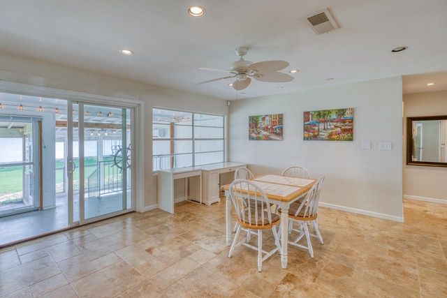 336 Carlson CIR, Buchanan Dam, TX 78609