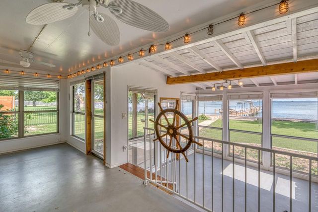 336 Carlson CIR, Buchanan Dam, TX 78609