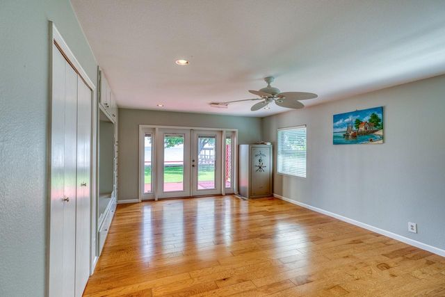 336 Carlson CIR, Buchanan Dam, TX 78609