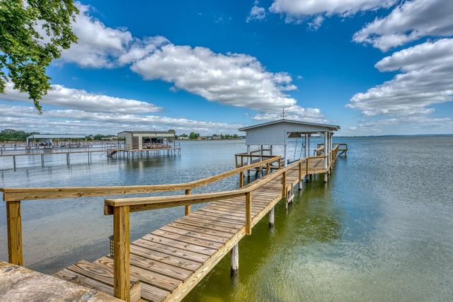 336 Carlson CIR, Buchanan Dam, TX 78609