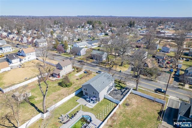 1718 4th, Piscataway, NJ 08854