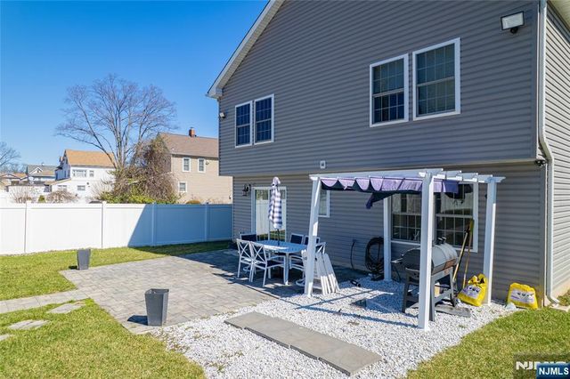 1718 4th, Piscataway, NJ 08854