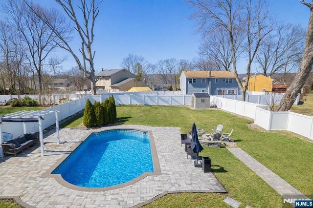 1718 4th, Piscataway, NJ 08854