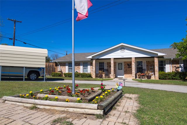 1600 Shaw Drive, Brownwood, TX 76801