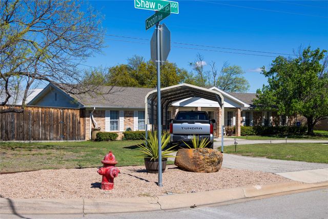 1600 Shaw Drive, Brownwood, TX 76801