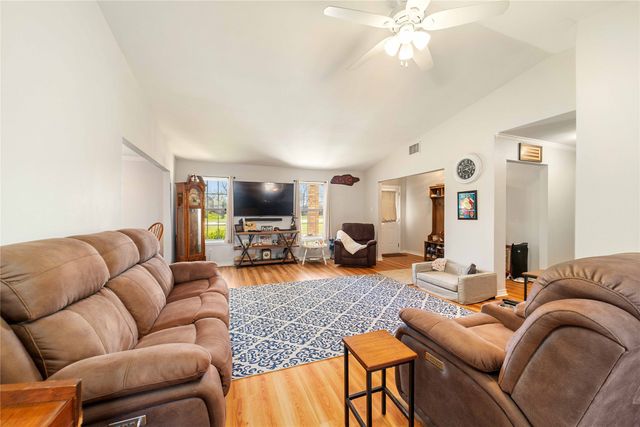 1600 Shaw Drive, Brownwood, TX 76801