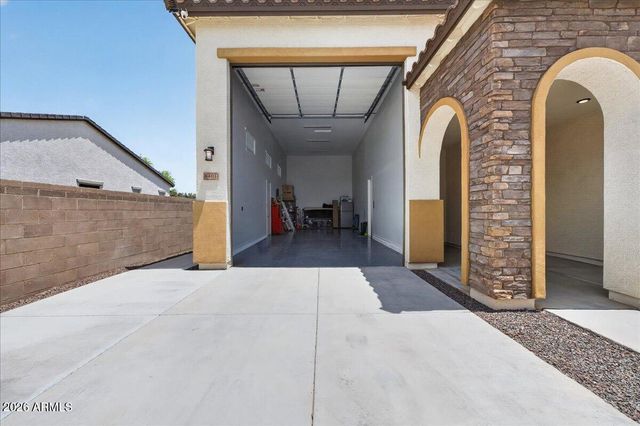 8401 N 172ND Lane, Waddell, AZ 85355