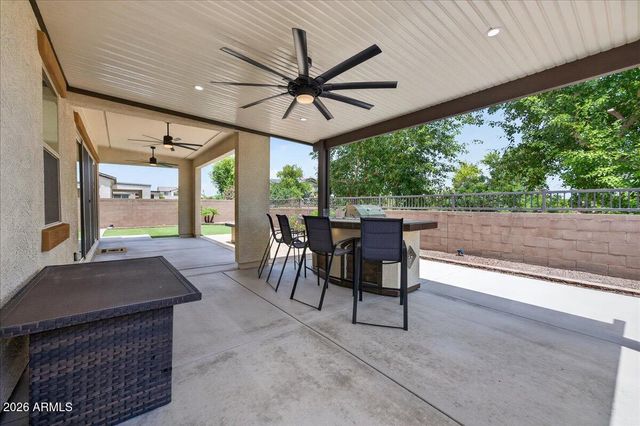 8401 N 172ND Lane, Waddell, AZ 85355