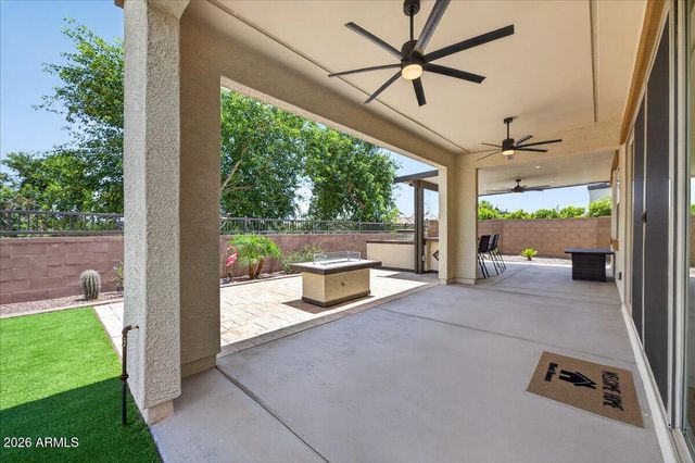 8401 N 172ND Lane, Waddell, AZ 85355