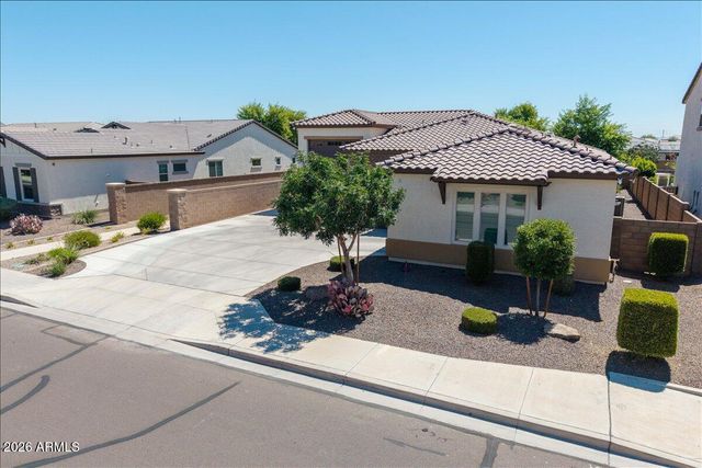 8401 N 172ND Lane, Waddell, AZ 85355