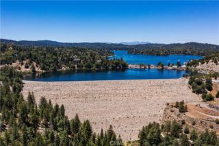 29521 Pine Ridge Drive, Cedar Glen, CA 92321