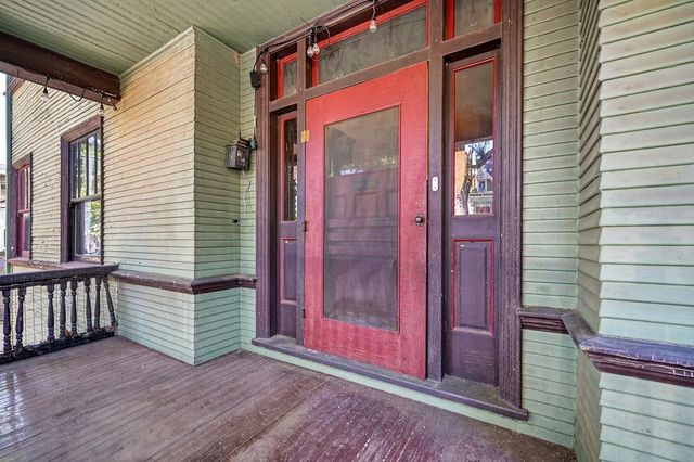 2230 Capitol Ave, Sacramento, CA 95816