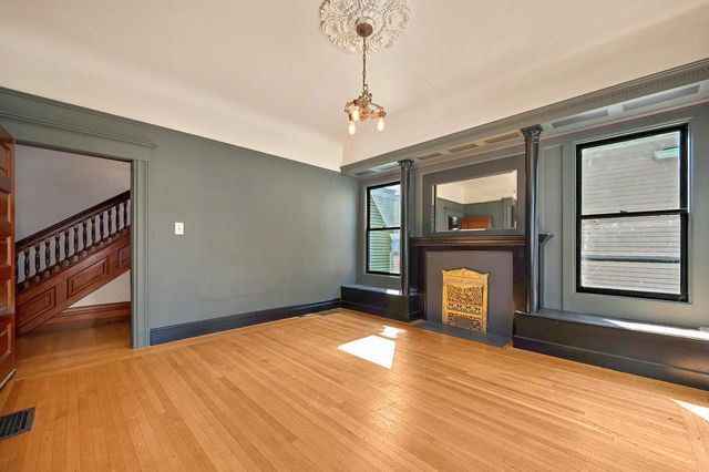 2230 Capitol Ave, Sacramento, CA 95816