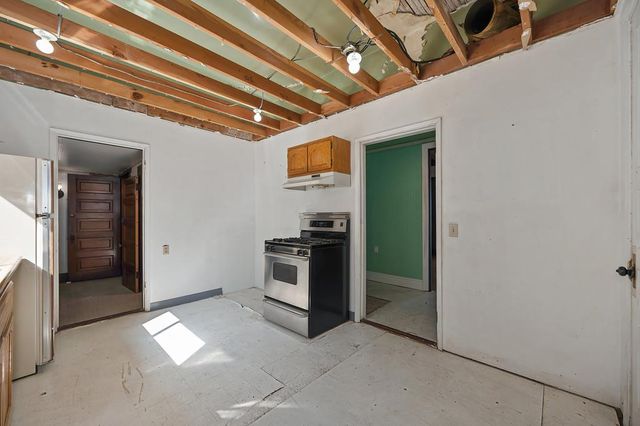 2230 Capitol Ave, Sacramento, CA 95816