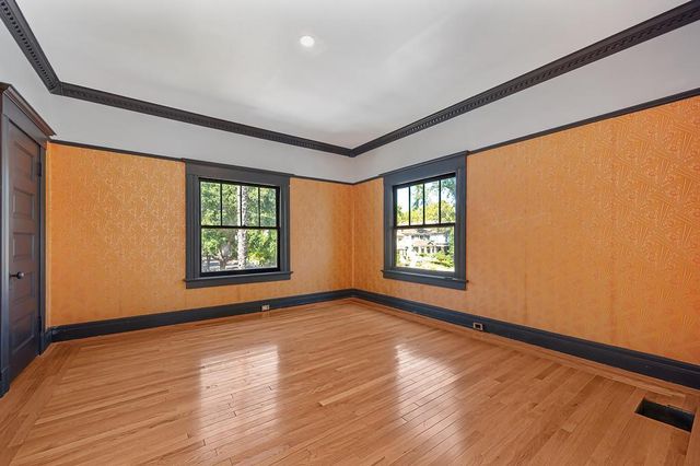 2230 Capitol Ave, Sacramento, CA 95816