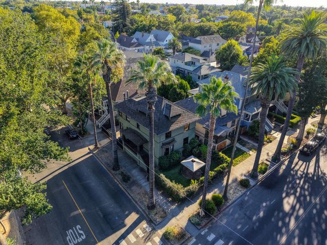 2230 Capitol Ave, Sacramento, CA 95816