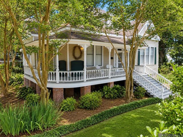 207 Poydras St, New Roads, LA 70760