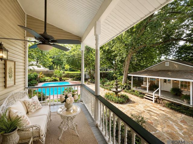 207 Poydras St, New Roads, LA 70760