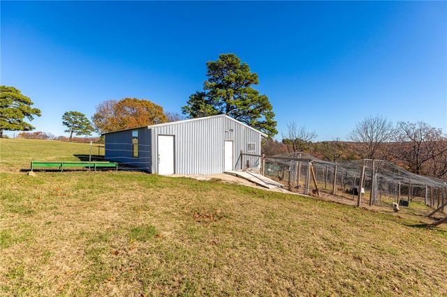 2333 CR 507, Berryville, AR 72616