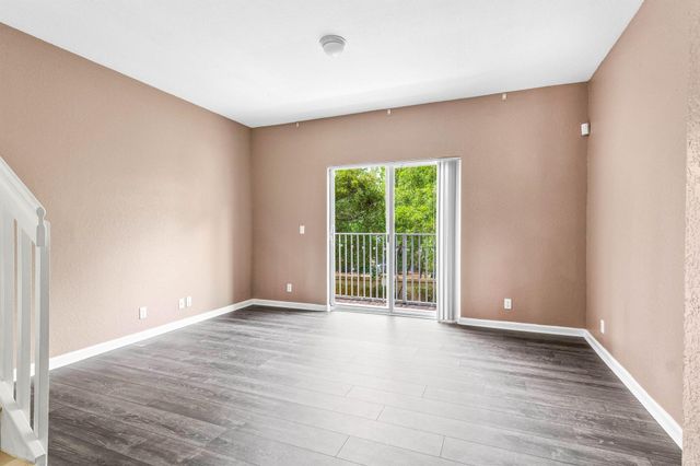 1747 NE 6th Street, Boynton Beach, FL 33435