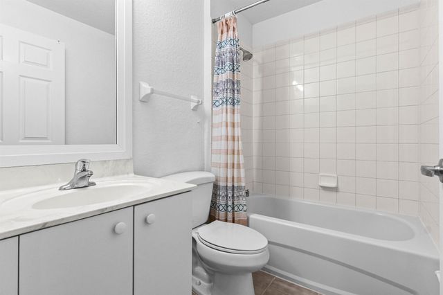 1747 NE 6th Street, Boynton Beach, FL 33435