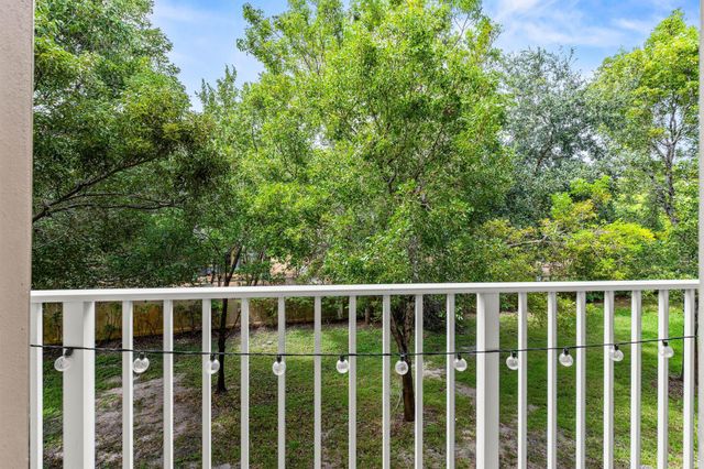 1747 NE 6th Street, Boynton Beach, FL 33435