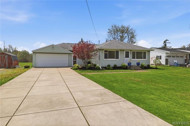 1822 Webb Road, Grand Island, NY 14072