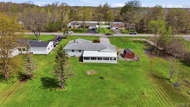1822 Webb Road, Grand Island, NY 14072
