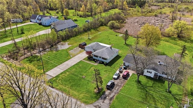 1822 Webb Road, Grand Island, NY 14072