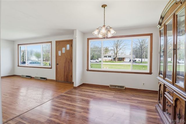 1822 Webb Road, Grand Island, NY 14072