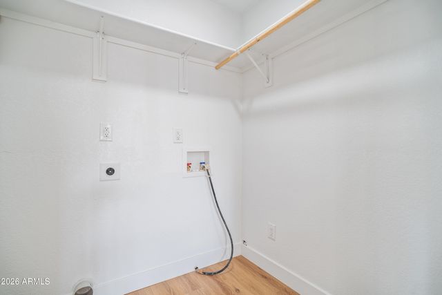 4439 S 6TH Street, Phoenix, AZ 85040