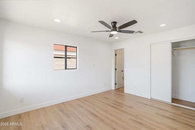 4439 S 6TH Street, Phoenix, AZ 85040