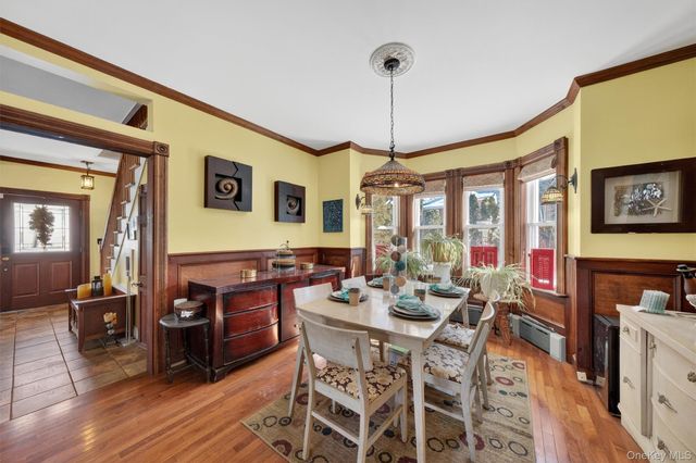 8 Bartlett Street, Ellenville, NY 12428