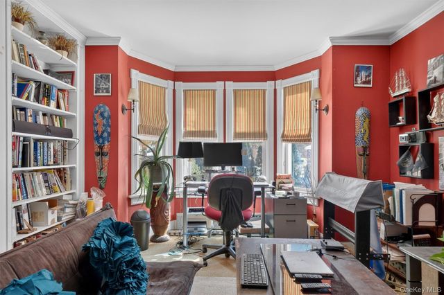 8 Bartlett Street, Ellenville, NY 12428