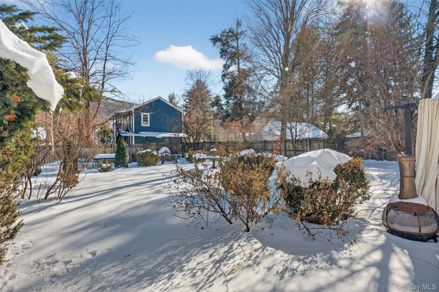 8 Bartlett Street, Ellenville, NY 12428